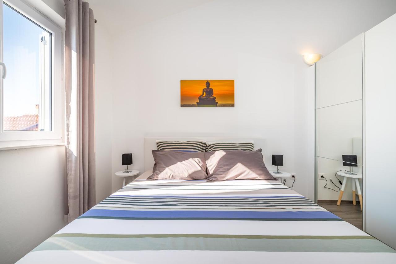 House Of Dalmatia Apartment Pakostane Bagian luar foto